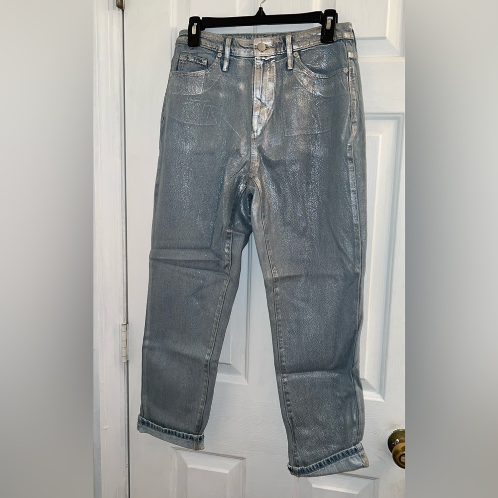 Size 6 silver brushed spray paint look blue high rise mom jeans denim